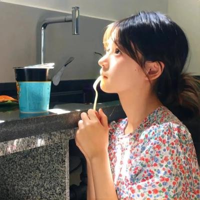 幕后